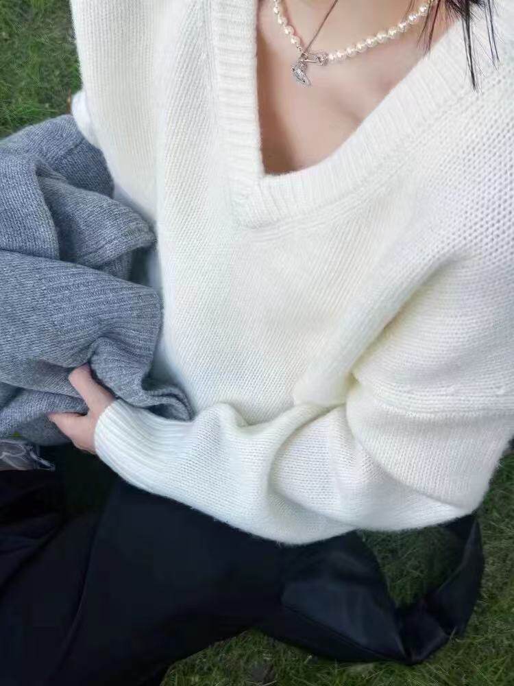 2025年秋季套头长袖通勤V领时尚百搭通勤，女装针织衫/毛衣，德聚羊绒