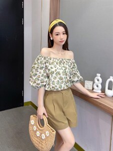 2022夏装 一字肩 碎花图片