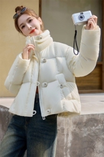 云朵泡芙感羽绒服女短款2024冬季新款加厚保暖90白鸭绒面包服外套，女装羽绒服，众宇琦