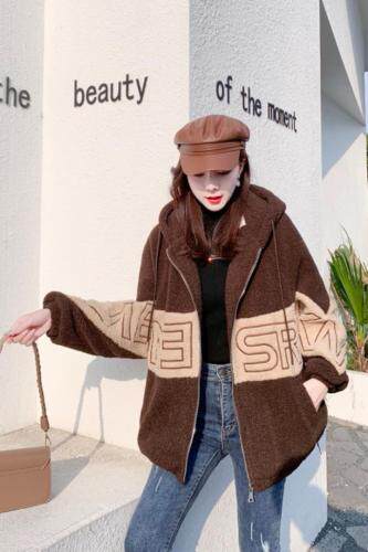 冬季新款颗粒绒外套，女装，艾伊贝雪