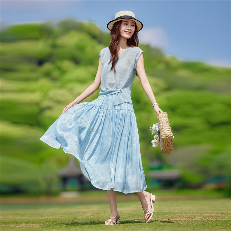 现货2026年夏季休闲风圆领毛衣抗皱修身型微弹女套头上衣两件套,女装套装/套裙,靓衣阁
