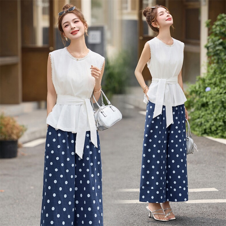 白色无袖上衣波点阔腿裤两件套女夏季超火独特绝美巨好看ootd套装，女装套装/套裙，布芭啦