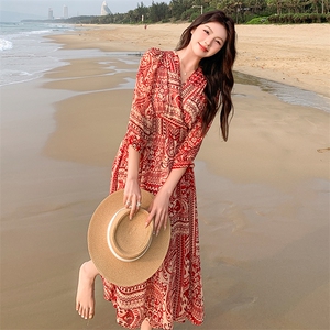 轻奢折扣剪标大牌原单清仓新款女简约气质优雅宽松收腰碎花连衣裙图片