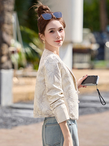 小香风提花短款西装外套女新款气质修身显瘦盘扣外搭上衣图片