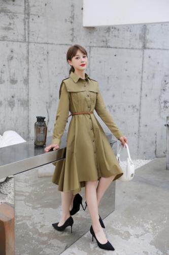 【现货】秋装新款风衣裙，女装风衣，萱萱家