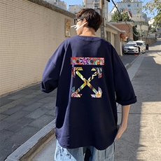 藏青色