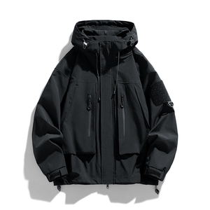 春款现货中性风三防户外夹克男连帽冲锋衣外套DSA157B-J127-P65图片