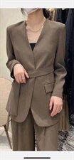 2021秋季新款时尚欧美风小V领双口袋配腰带休闲西装外套，女装西装，L·H·X