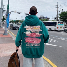 绿色