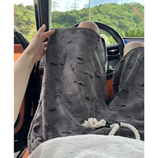 深灰色