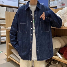 深蓝色
