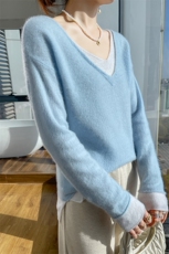 23秋冬V领拼色100%纯羊毛衫女假两件长袖毛衣宽松绒针织打底衫，女装羊毛衫，冀清阳荣