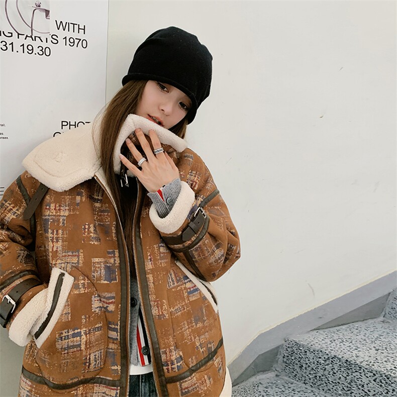 182-8525A-P195K288-咖色拼接羊羔毛机车服外套图片