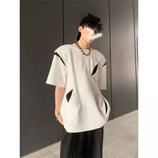 白色