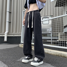 灰色