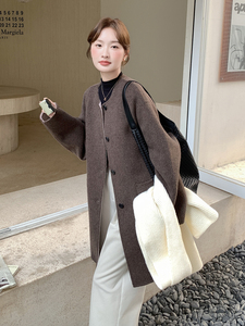 棕色轻熟风圆领双面羊绒大衣女2025冬新款复古宽松中长款毛呢外套图片
