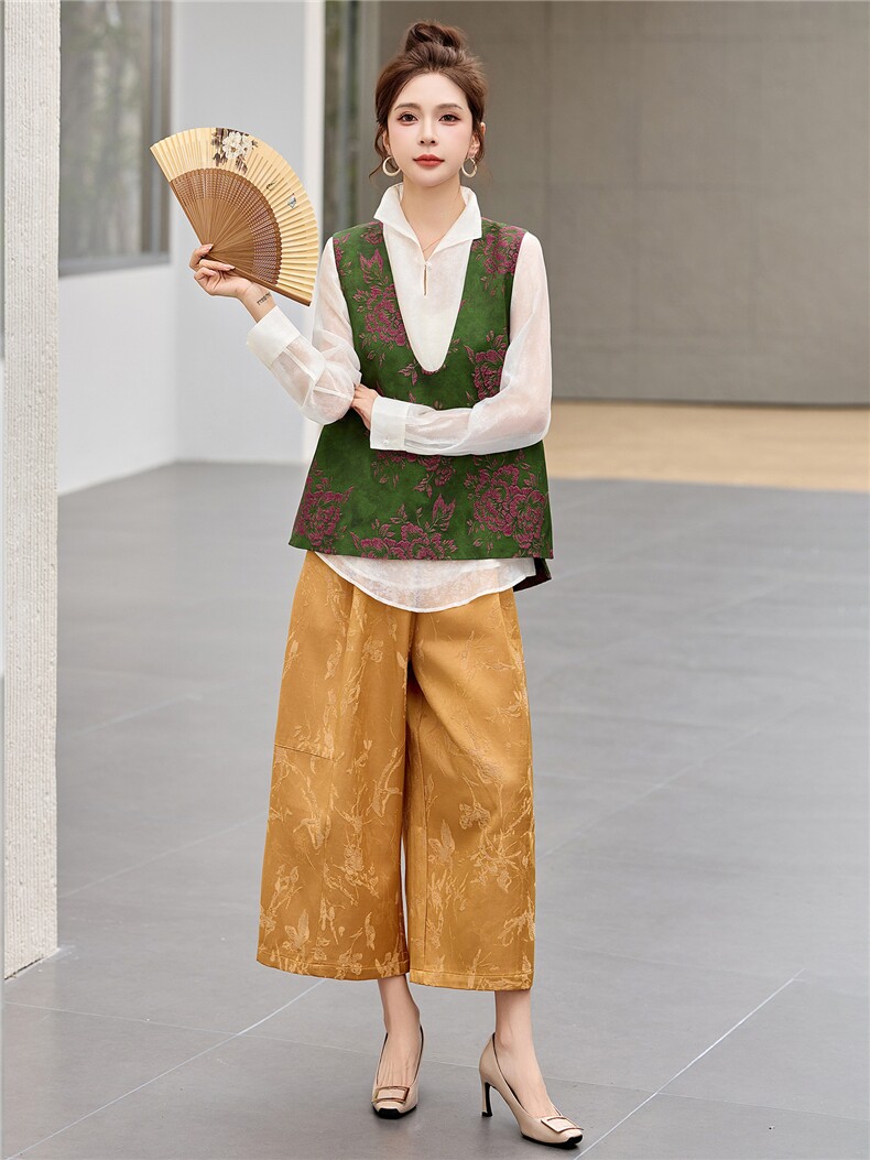 套装女2026春装新款时尚休闲气质新中式优雅复古马甲阔腿裤三件套,女装套装/套裙,天丝秀
