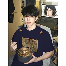 藏蓝色