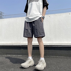 深灰色