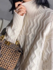 慵懒风35%羊绒衫女款高领加厚短款宽松针织打底羊绒衫，女装羊绒衫，以美红杉羊绒