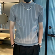 灰色