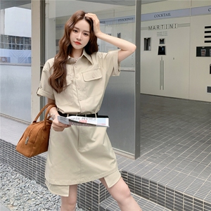 卡其色工装连衣裙女2025夏季新款韩版时尚气质显瘦短袖衬衫短裙子图片