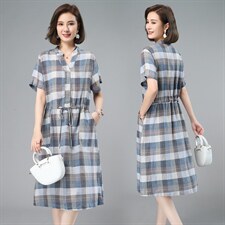 2021夏季新款简约时尚小V领休闲舒适收腰显瘦格子连衣裙，女装连衣裙，小林双子