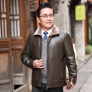 8817/ 爸爸小皮衣男父亲冬季加绒加厚翻领皮夹克中年人皮褂子图片