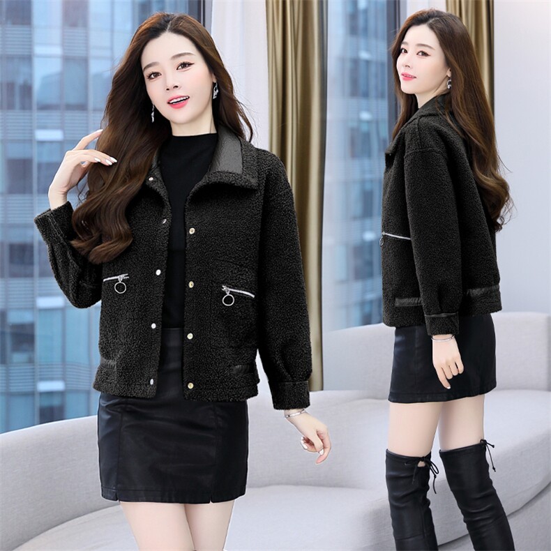 2024年冬季现货时尚休闲可两面穿皮毛一体皮衣外套，女装短外套，臻衣坊