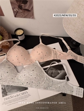 小胸内衣女薄款聚拢无钢圈甜美少女不空杯无痕文胸，文胸，梦白服饰厂