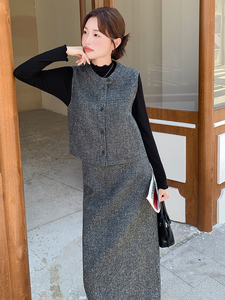灰色高级感小香风马甲套装裙女2025秋季复古气质轻熟风毛呢三件套图片