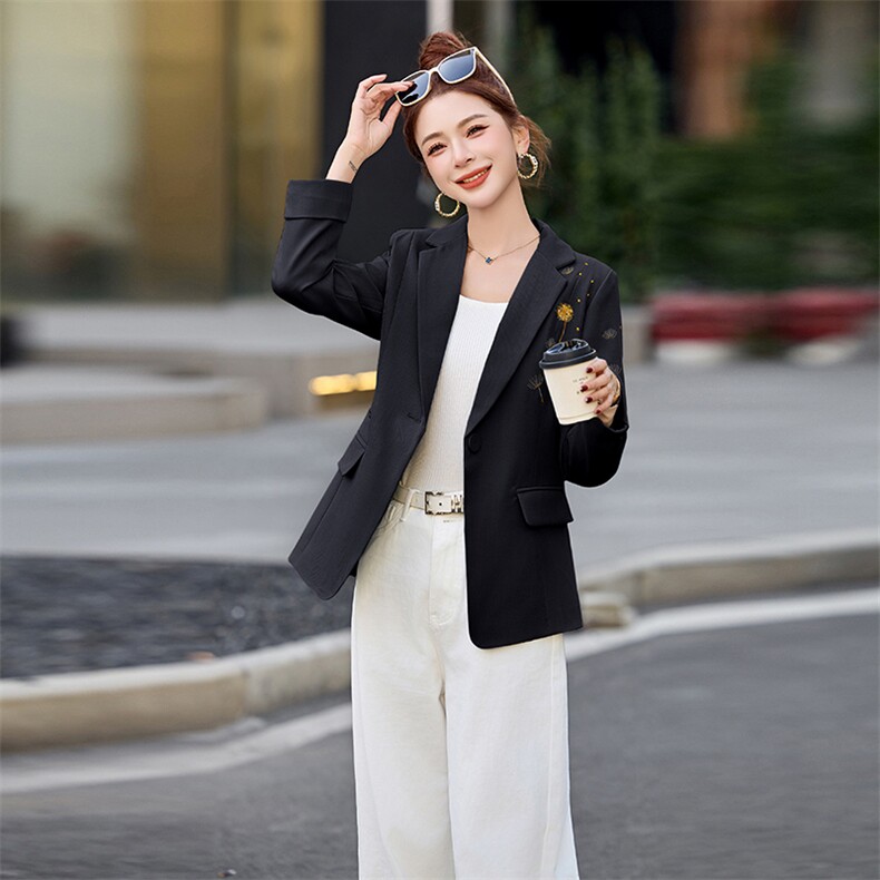 设计感刺绣通勤气质西服外套女2025春新款修身显瘦一粒扣西装上衣,女装短外套,涵亦佰惠
