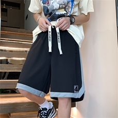 黑色