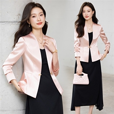 现货2025早秋新款醋酸缎面气质西装短款小外套女，女装短外套，时尚风爆