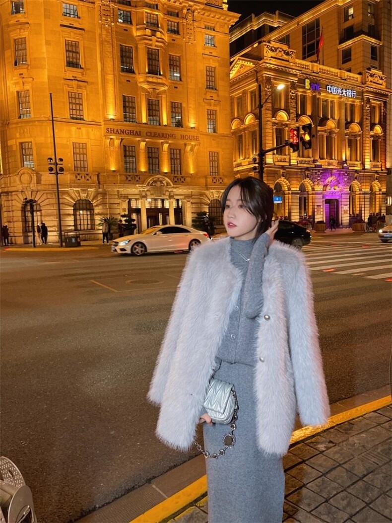 高档仿皮草外套毛毛外套，女装皮草，M.W 嫚维