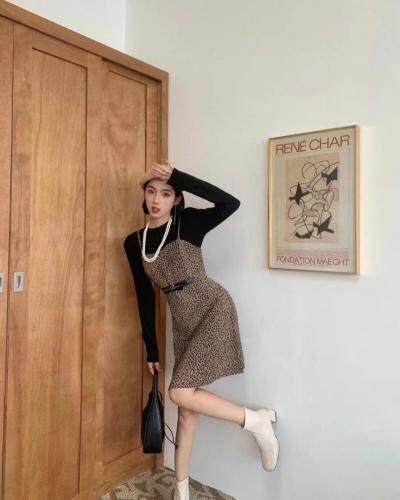 秋装新品两件套，其它，雨恋依香