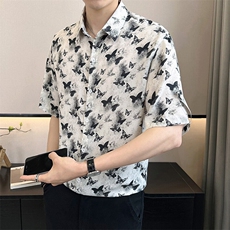白色