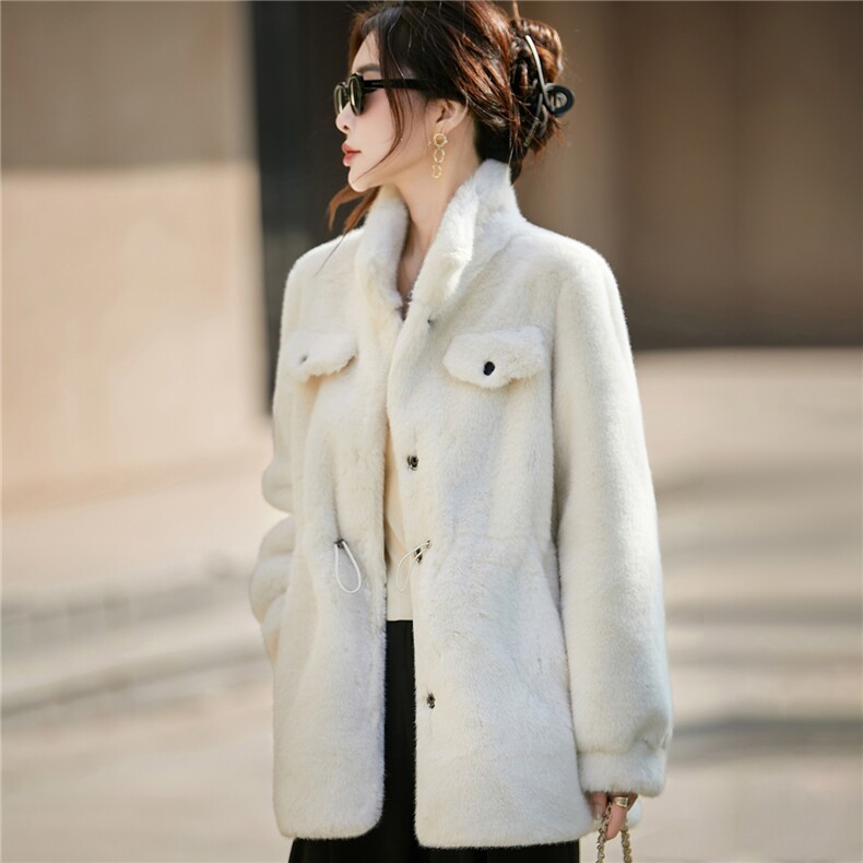 2025年秋季新款百搭女士立领带兜翻盖抽绳外套，女装针织衫/毛衣，圣丽羊绒