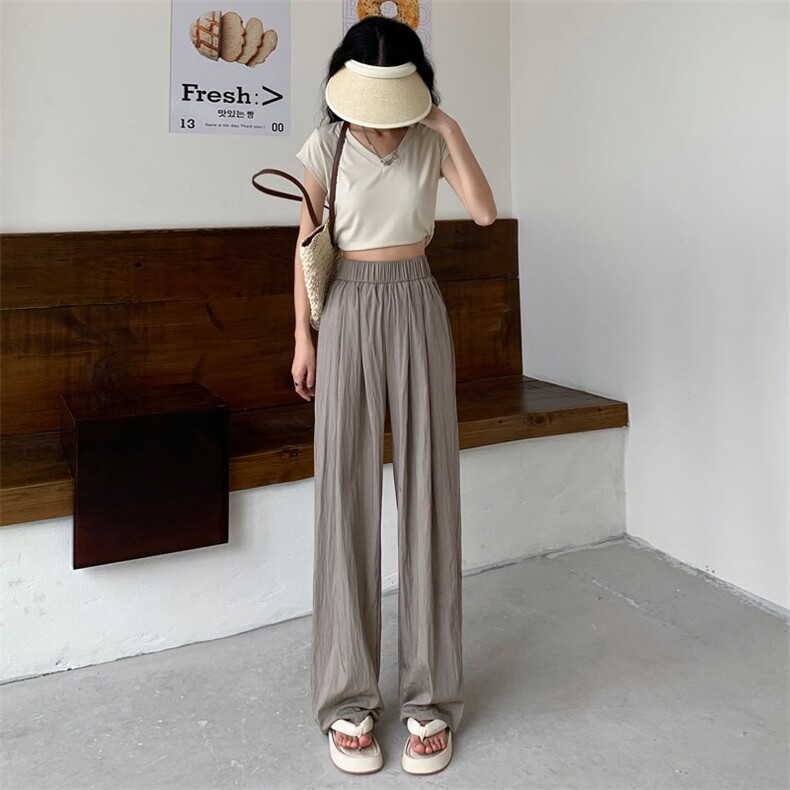 山本褶皱宽松阔腿滑滑裤子女2024夏日系冰丝慵懒肌理纹休闲裤,女装休闲裤,梦白服饰厂
