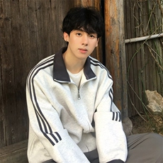 抖音得物高品质26春装美式高街重磅结构拼接织带立领卫衣外套CM42，女装短外套，电商A486
