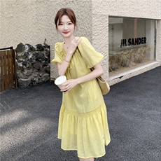 黄色
