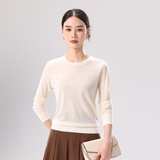 2025年秋季经典圆领时尚百搭通勤简约休闲长袖，女装羊毛衫，清联羊绒