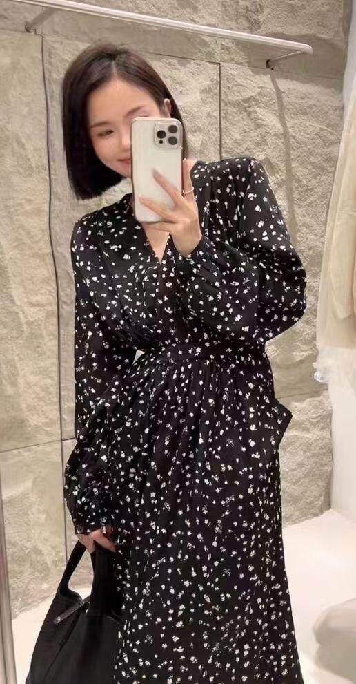 【DAVIDA】现货！韩版设计款碎花连衣裙，女装连衣裙，DAVIDA