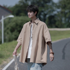 卡其色