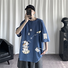 蓝色