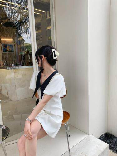 尖领连衣裙，女装连衣裙，HE