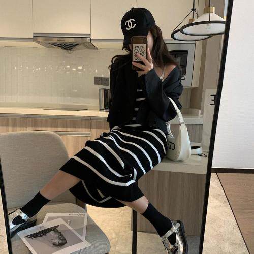 1409吊带条纹长裙，女装背心吊带，XTZ style