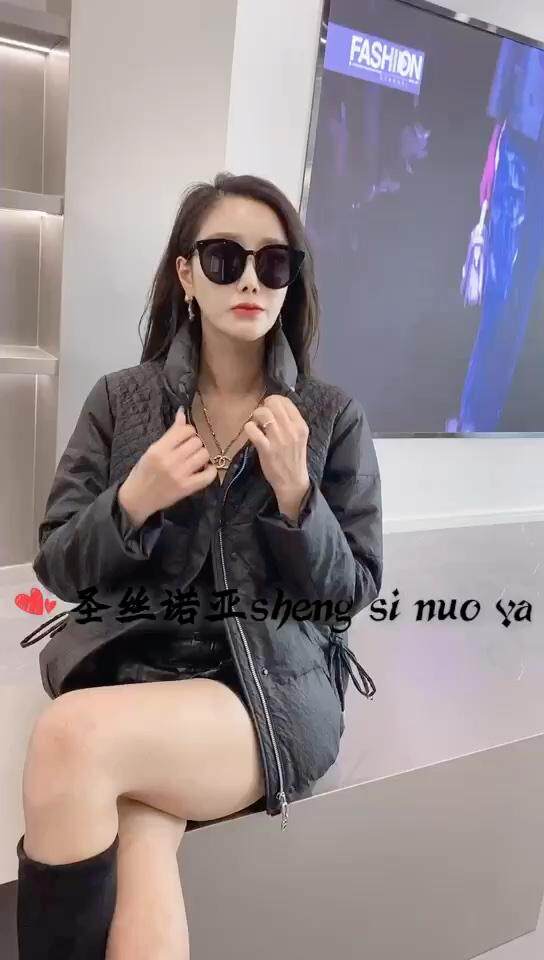 皮羽绒服，女装羽绒服，圣丝诺亚