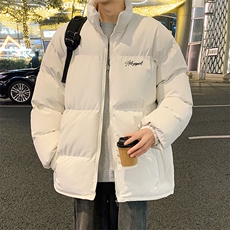 米白色