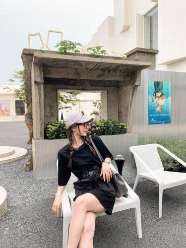 双口袋拼接连衣裙带腰带，女装连衣裙，Queena PHoebe